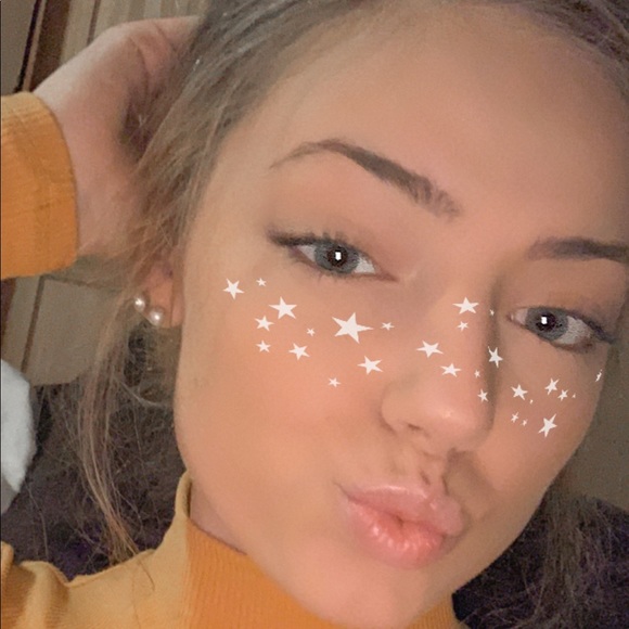 Meet your Posher, Shyann - Picture 2 of 2